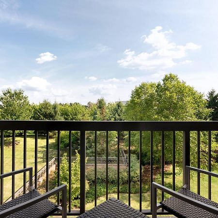 Courtyard Ewing Princeton Exterior photo
